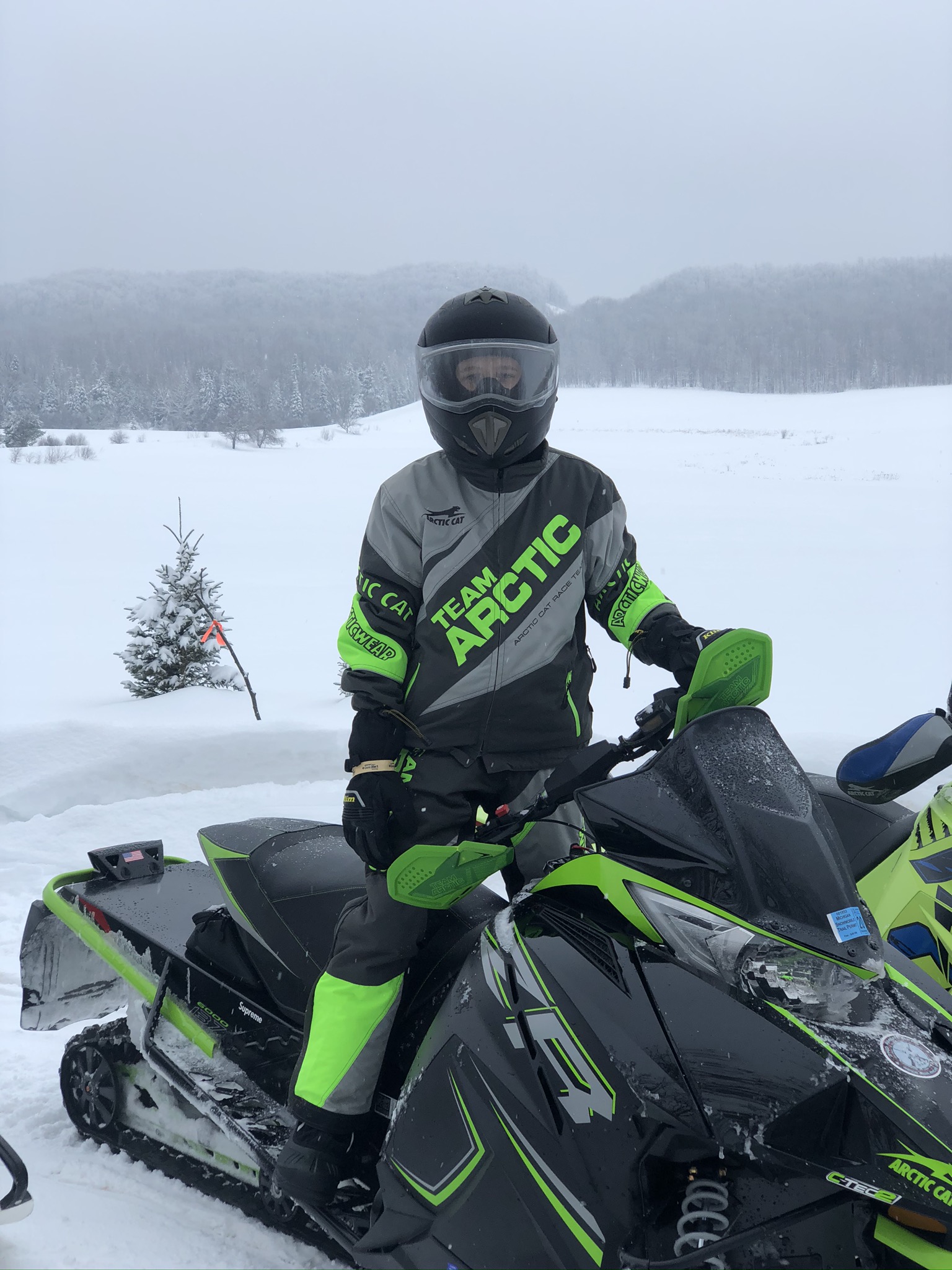 2019 Arctic Cat team suite